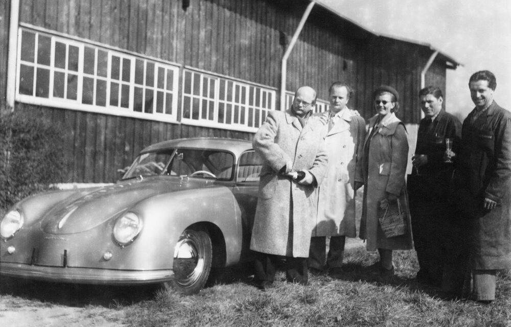 70 Jahre Porsche Werksabholung in Stuttgart-Zuffenhausen