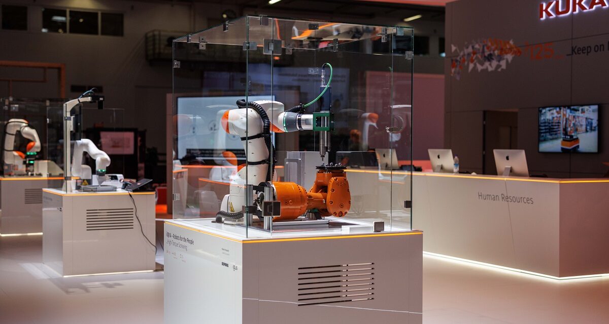 Mit Robotik läuft’s im Mittelstand – KUKA auf den Messen ZUKUNFT HANDWERK und all about automation