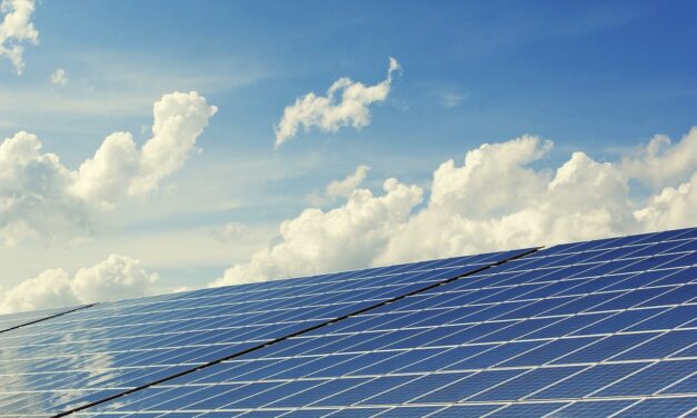 Photovoltaik für Gewerbe: Eine lohnende Investition?